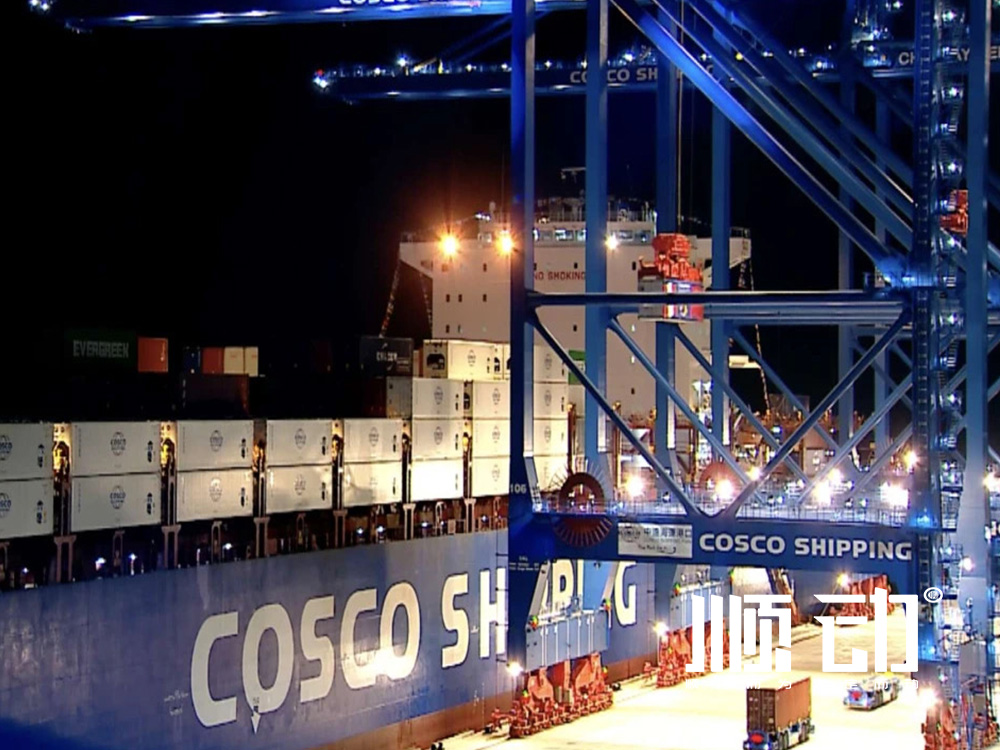 順動(dòng)廣告遠(yuǎn)赴中遠(yuǎn)海運(yùn)錢凱港拍攝花絮